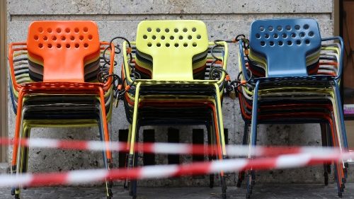 Österreich: Kirche bestürzt über Attacke auf Rabbiner in Wien