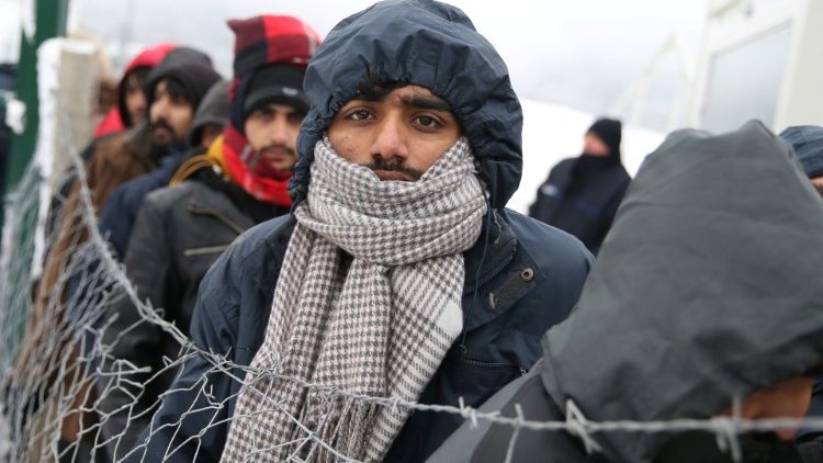 Migrante no Campo de Refugiados de Lipa, na Bósnia