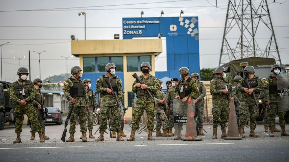 Motins em presídios no Equador