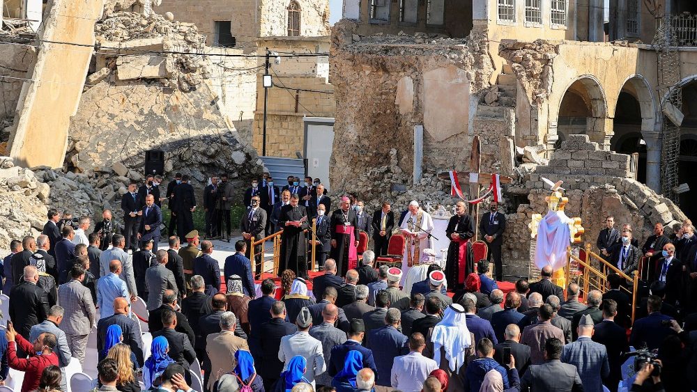Pope Francis visits Iraq