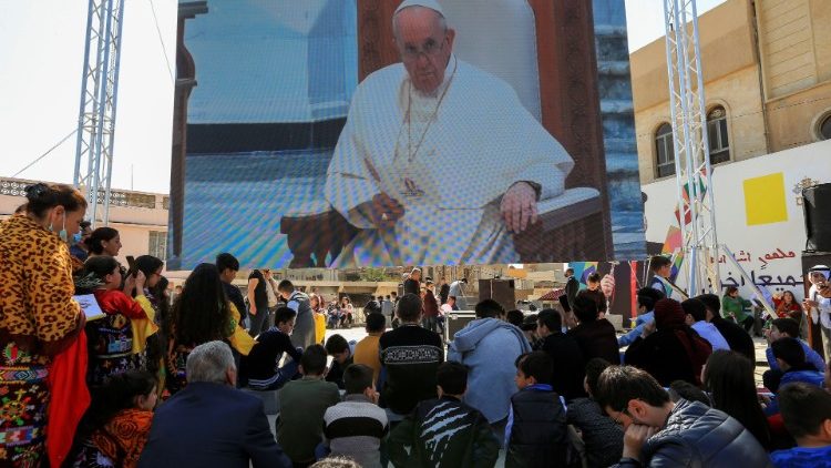 काराकोश में श्रद्धालुओं के साथ देवदूत प्रार्थना - 07.03.2021