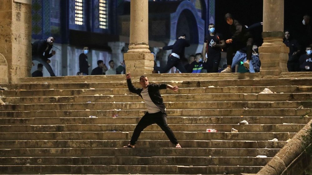 Tensão sobre o possível despejo de várias famílias palestinas no bairro Sheikh Jarrah de Jerusalém Oriental