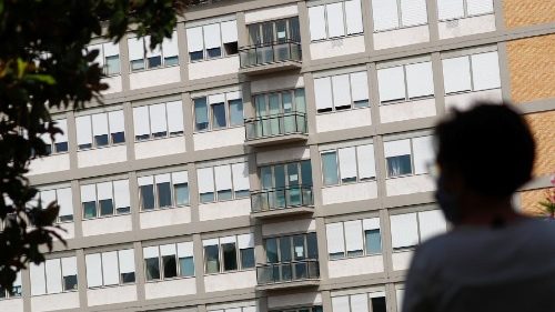 Neues aus der Gemelli-Klinik: Dem Papst geht es gut