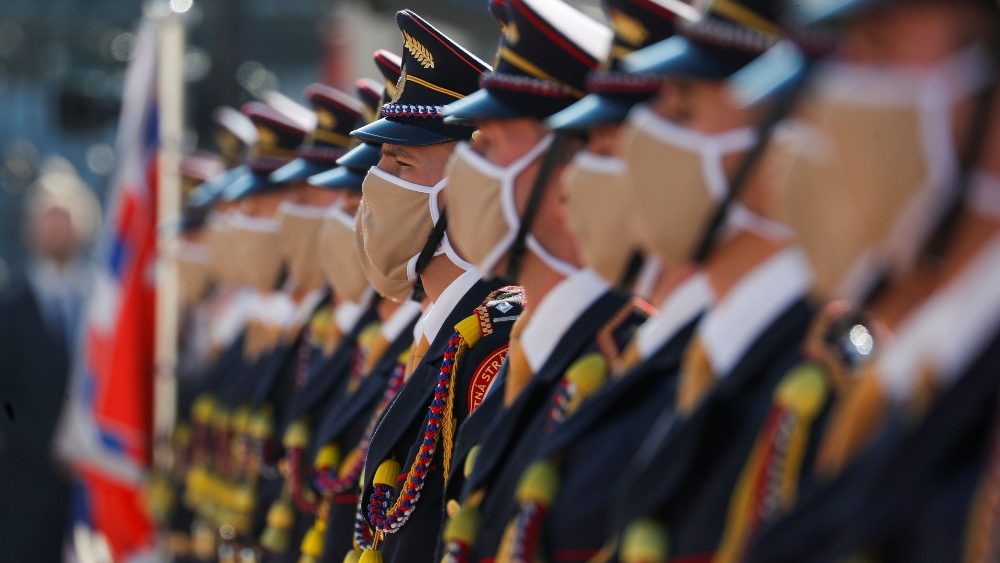 Záber z návštevy pápeža v Prezidentskom paláci