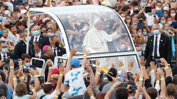 Sân vận động Lokomotiva 