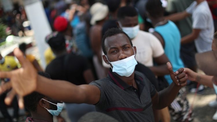 Migrantes haitianos en camino hacia los Estados Unidos