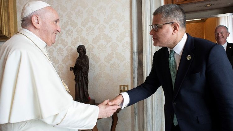 Alok Sharma, Prezydent COP26 podczas spotkania z Papieżem Franciszkiem