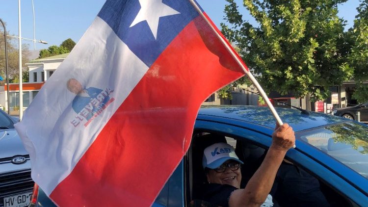 Chilean voters are split down the middle on what they want from the future