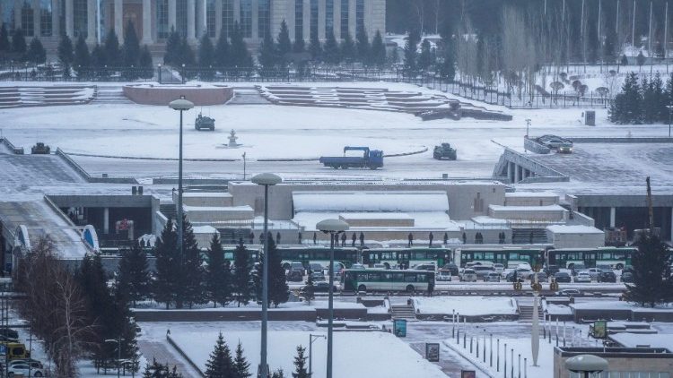 Astana, la actual Nur-Sultan, donde en todas las iglesias, se reza por la paz en Kazajistán