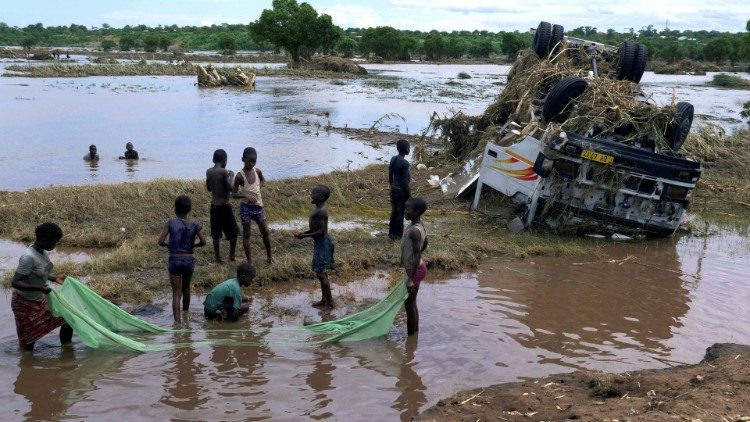 Alluvione in Malawi per il passaggio del ciclone Ana