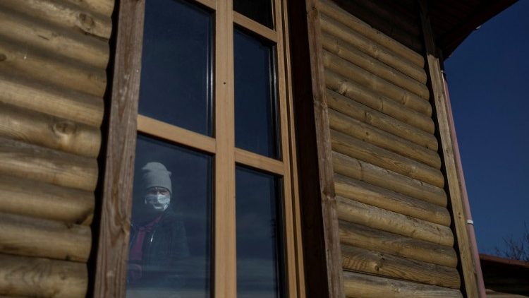 O. Laba: ludzie są pytają o sens tego cierpienia