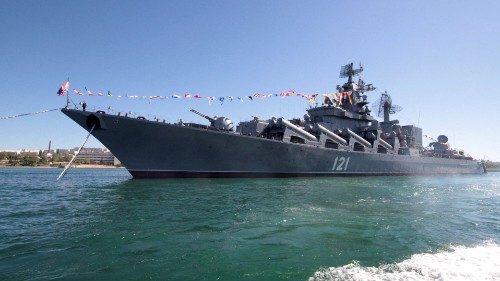 Ucraina: si combatte nel Donbass. Affondato l’incrociatore simbolo  “Moskva”