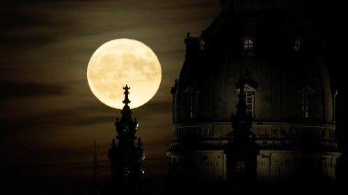 D: Austritte sorgen für neuen Schock in katholischer Kirche