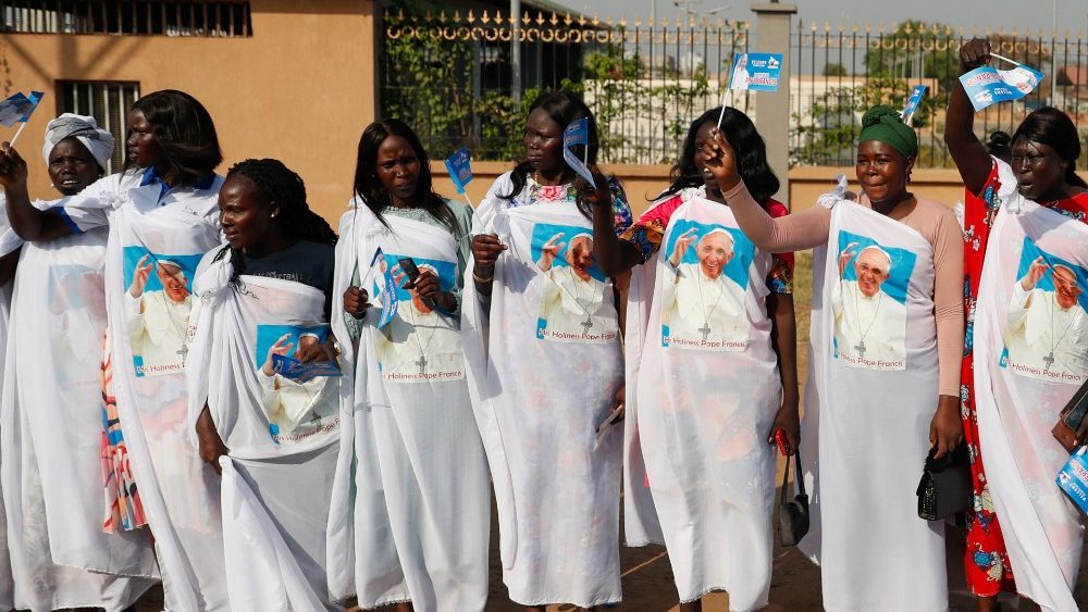 Pope Francis visits South Sudan