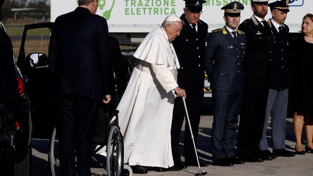 Папа ў Ф’юмічына