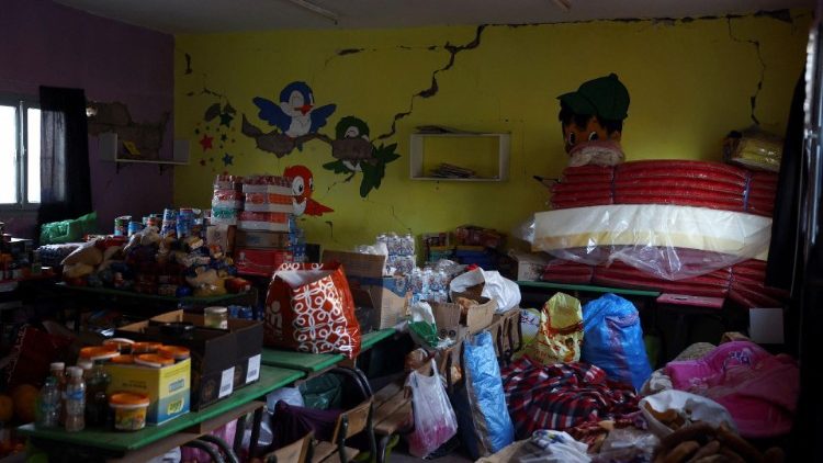 Aiuti alla popolazione