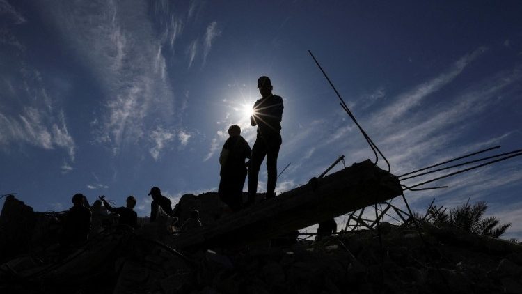 Aftermath of an Israeli strike on a house in Rafah