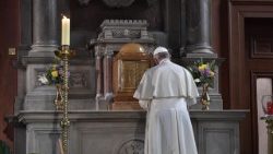 viaggio-apostolico-in-irlanda---xxiv-incontro-1535212629321.JPG