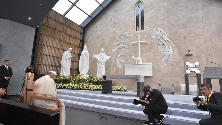 O Papa Francisco no Santuário de Knock durante a viagem apostólica à Irlanda em agosto de 2018