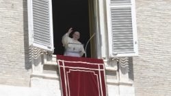 2018-09-16-angelus-domini-1537092119314.JPG