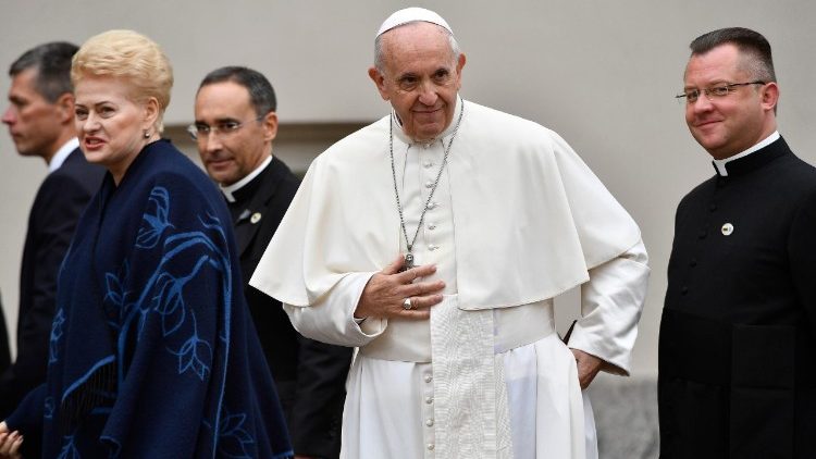 viaggio-apostolico-in-lituania-lettonia-eston-1537610844676.JPG