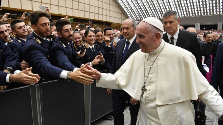 Pope Francis meeting members of Italy’s National Association of State Police (ANPS) on September 29, 2018. 