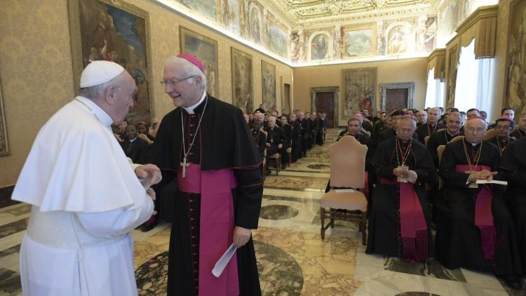 2018-11-10-plenaria-pontificio-comitato-congr-1541847200872.JPG