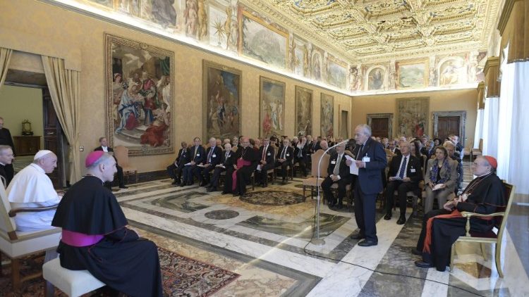 Spotkanie z uczestnikami sesji plenarnej Papieskiej Akademii Nauk