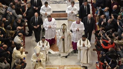 Pope at Mass: go up to God to go down to others