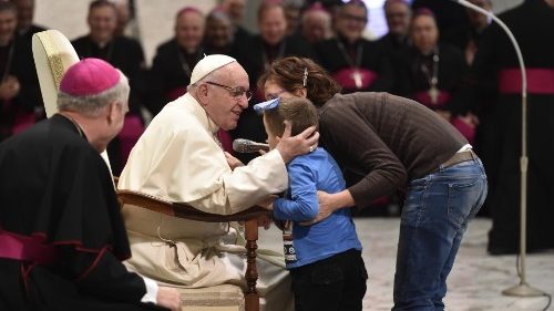 Papst Franziskus: Die Zehn Gebote positiv deuten
