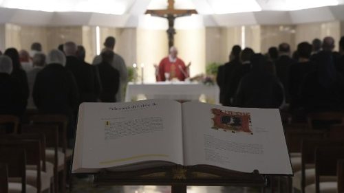 Papa: mettersi in gioco per Cristo