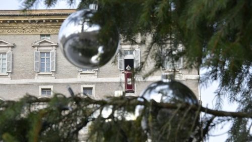 Ángelus del Papa: “En Adviento, orar y abrir nuestros corazones a los demás”