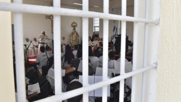 Papa em visita ao Centro de Reabilitação para Menores