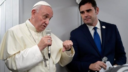 Fliegende Pressekonferenz: „Sich das Drama des Missbrauchs bewusst machen“