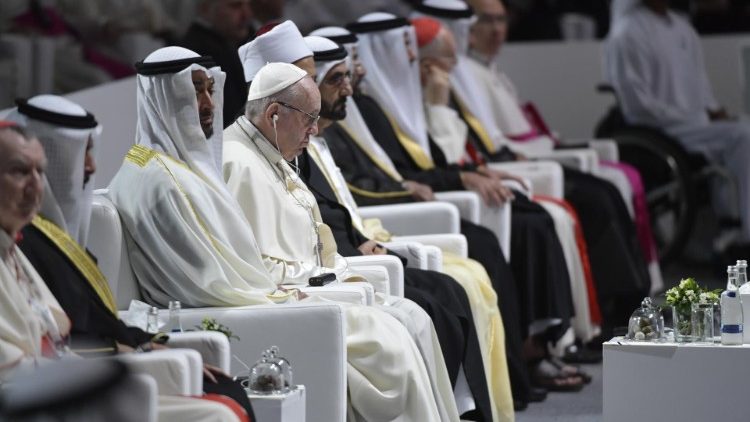 2019-02-03-viaggio-apostolico-emirati-arabi-u-1549292634636.JPG