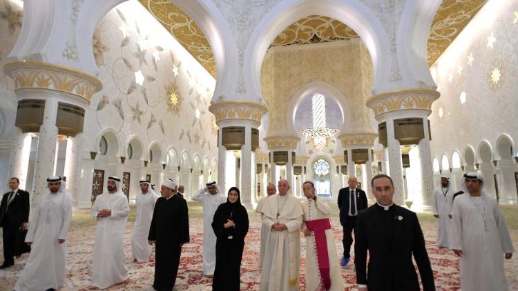 Tuzo ya Sheikh Zayed Bin Sultan Al Nahyan ni sehemu ya mchakato wa kukuza na kudumisha amani, utu, heshima na haki msingi za binadamu.