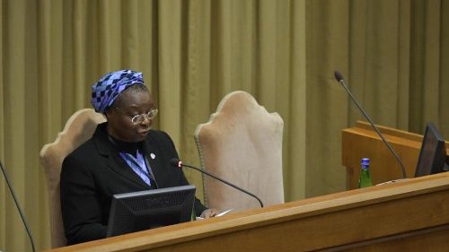 Suor Veronica Openibo: basta silenzio, è in gioco la credibilità della Chiesa