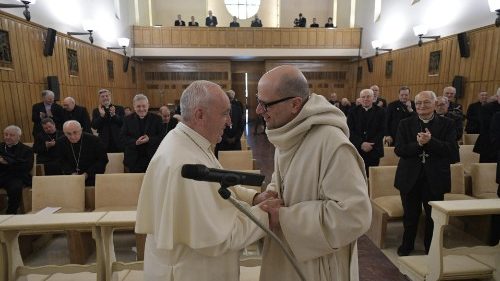 Papa Francesco. Memoria, speranza e pazienza: la strada per il futuro