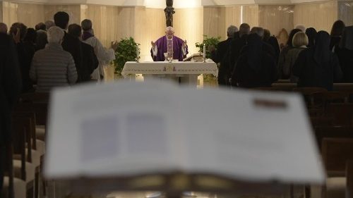 Santa Marta. Papa: impariamo la saggezza della generosità