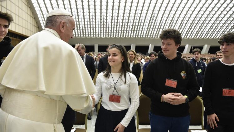 Papież do młodzieży: odrzućcie kompromisy, osiągajcie ważne cele