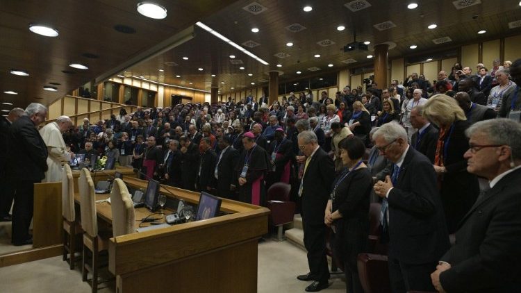 Papież: handel ludźmi to wielka zbrodnia przeciwko ludzkości