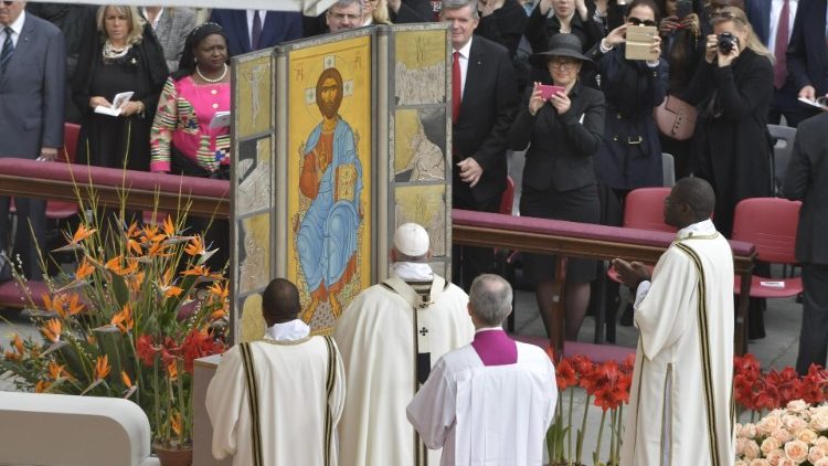 Tafakari ya Neno la Mungu, Jumapili ya 3 ya Kipindi cha Pasaka: Mashuhuda wa Kristo Yesu Mfufuka, tayari kutangaza na kushuhudia Habari Njema ya Wokovu kwa watu wa Mataifa.