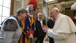 2019-05-04-guardie-svizzere-pontificie-1556963790103.JPG