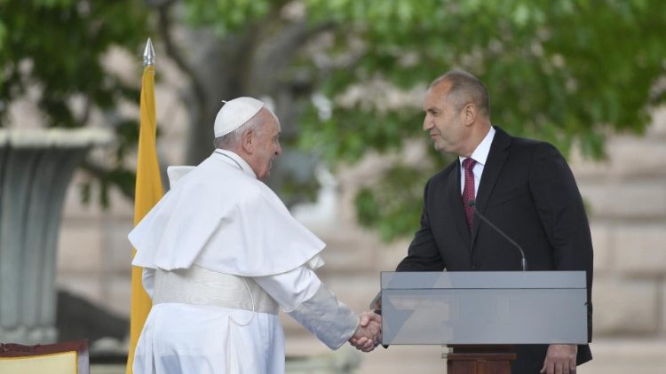 2019-05-05-viaggio-apostolico-bulgaria-macedo-1557046442150.JPG