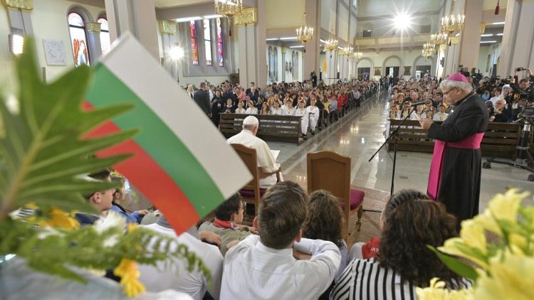 2019-05-05-viaggio-apostolico-bulgaria-macedo-1557147547998.JPG
