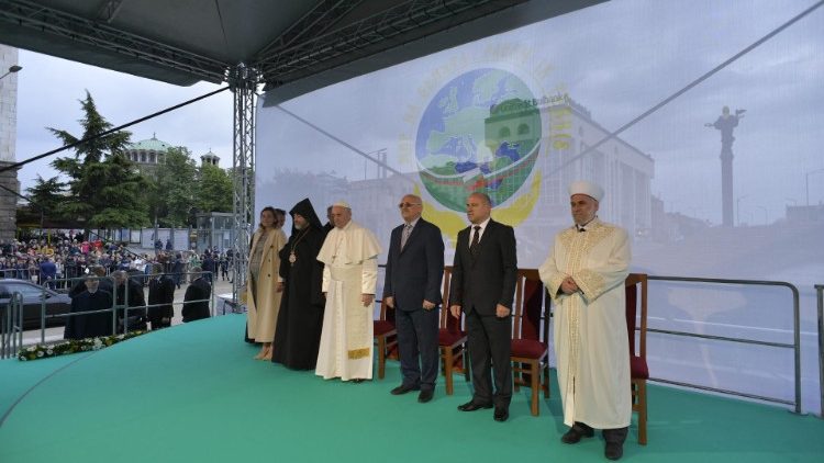 2019-05-05-viaggio-apostolico-bulgaria-macedo-1557158038167.JPG