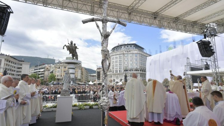 Tafakari ya Neno la Mungu Jumapili ya tatu ya Kipindi cha Majilio: Tema kuu: Furahini katika Bwana!
