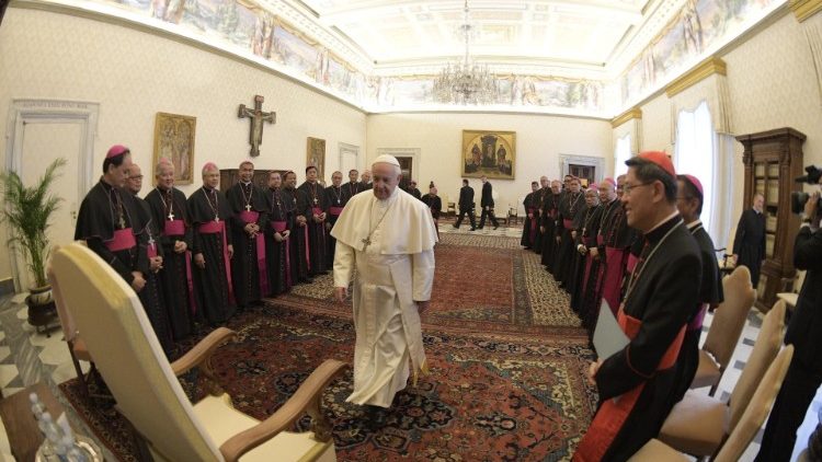 Los obispos filipinos durante su visita ad limina Apostolorum.