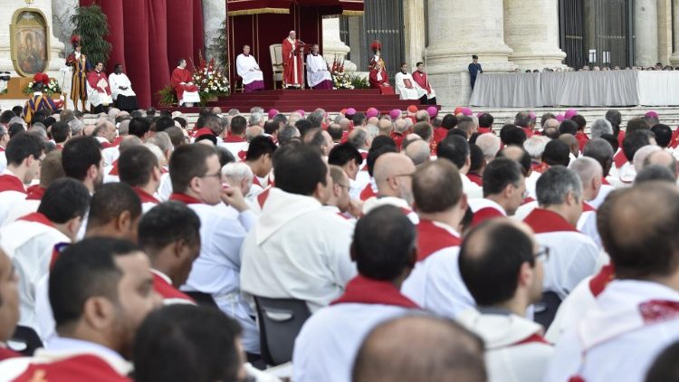 Feier auf dem Petersplatz