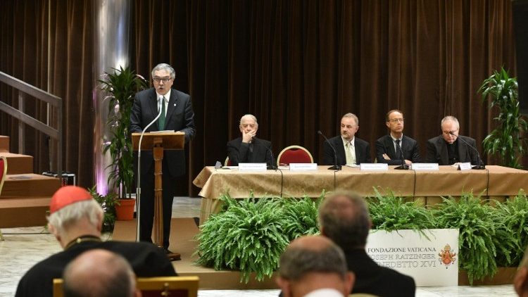 René Castro, Subdirector General de FAO.